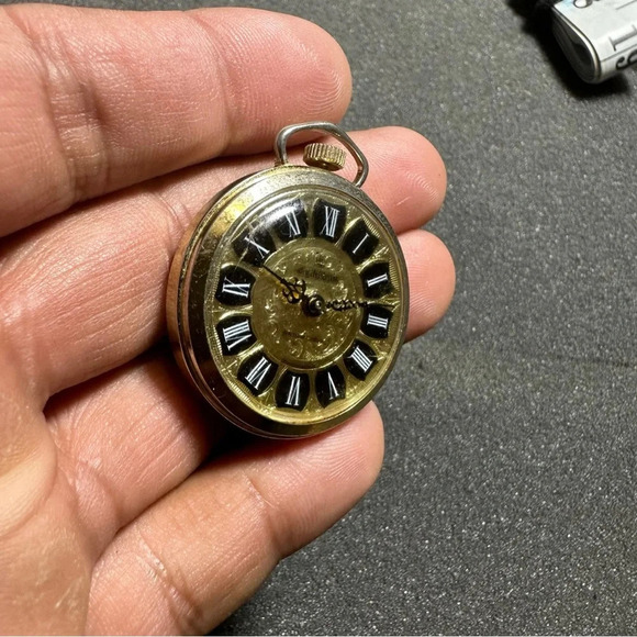 Vintage Lady Nelson Ornate Swiss Made Pocket Pendant Watch Gold Tone Working - Picture 4 of 8